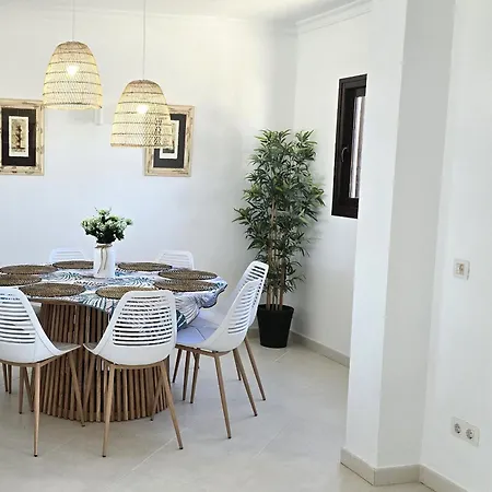 Coco - Play Blanca - Lanzarote *